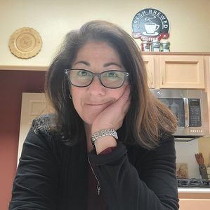 Meet your Posher, Lauren marie